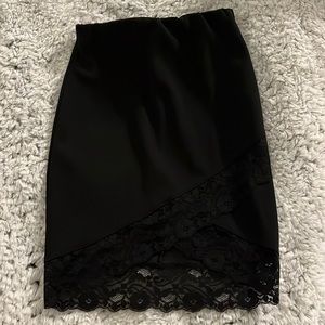 Lace skirt